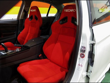 BMW�@F30�@�Ɂ@RECARO�i���J���j�V�[�g�@SR-7�@KK100�@RED�@�V�[�g�q�[�^�[�t���@���@SR-7F KK100�@RED�@����
