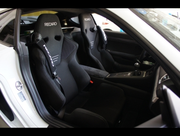 PORSCHE�@�P�C�}���@GT4�@981�@�Ɂ@RECARO�i���J���j�@RS-G�@GK�@BK/BK�@���@SR-6�@GK100S�@BK/BK�@����