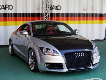 Audi�@TT�@8J�@BWA�@�Ɂ@RECAR�i���J���j�@SR-7�@Lassic�@RED�@���@SR-7F�@Lassic�@RED�@����