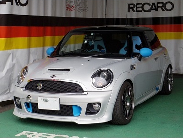 BMW�@MINI�@R56�@JCW�@�Ɂ@RECARO�i���J���j�@SR-7�@���V�b�N�@BL�@�~���E�@����