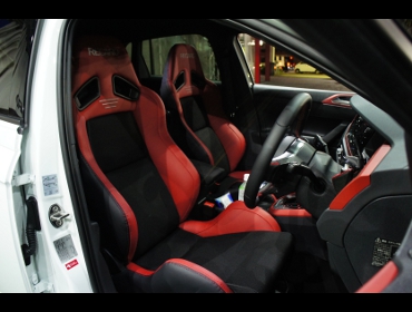 VW�@�|���@AW�@�Ɂ@RECARO�i���J���j�@SR-7�@Lassic�@RED�@�V�[�g�q�[�^�[�t���@�~���E����