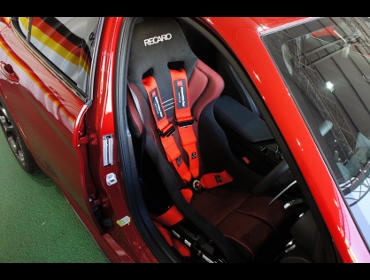 �A���t�@�����I�@�W�����A�i2018�N�j�@�Ɂ@RECARO�i���J���j�@RS-G�@GK�@BK/RED�@�V�[�g�q�[�^�[�t���@����