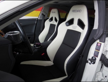 �����Z�f�X�x���c�@CLS350�@W219�i2008�N�j�@�Ɂ@RECARO�i���J���j�@SR-7F�@Lassic�@���@�~���E�@����