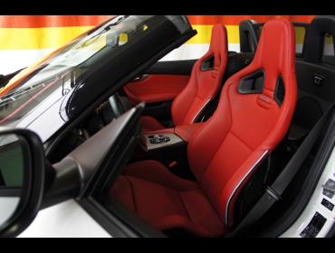 BMW�@Z4�@E89�i2010�N�j�@�Ɂ@RECARO�i���J���j�@�X�|�[�c�X�^�[LL100H���U�[SE�@RED���U�[�@�o�b�N�J�[�{���V�F���@�~���E�@����