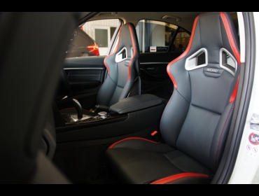 BMW�@340i�@F30�i2017�N�j�@�Ɂ@RECARO�i���J���j�@SP-X�@AVANT�@LL210�@�V�[�g�q�[�^�[�t���@�~���E�@����