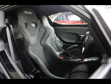 AlfaRomeo�@4C�i2019�N�j�@�Ɂ@RECARO�i���J���j�@RS-G�@GK�@BK/BK�@����