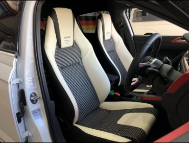 VW�@�|���i2019�N�j�@�Ɂ@RECARO�i���J���j�@LX-F�@IL110H�@���@�~���E�@����