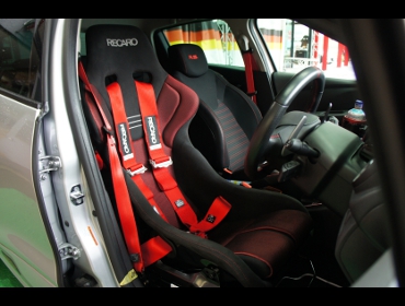 ���m�[�@���[�e�V�A�@4RS�i2018�N�j�@�Ɂ@RECARO�i���J���j�@TS-G�@GK�@BK/RED�@����