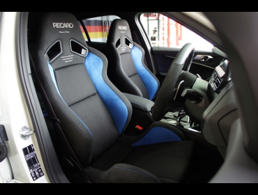 BMW�@M135i�@F40�i2020�N�j�@�Ɂ@RECARO�i���J���j�@SR-7�@����@�A�h�o���X�G�f�B�V�����@�u���[�@���@SR-7F�@����@�A�h�o���X�G�f�B�V�����@�u���[�@����