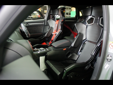 AUDI�@RS3�@8V�@�Ɂ@RECARO�i���J���j�@PRO�@RACER�@RMS�@2700G�@�~���E�@���@RECARO�~TRIAL�@4�_���V�[�g�x���g�@����