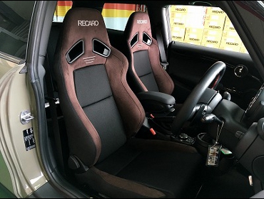 BMW�@�~�j�N�[�p�[SD�@F56�i2019�N�j�@�Ɂ@RECARO�i���J���j�@SR-7F�@GU100�@�u���E���@�~���E�@����