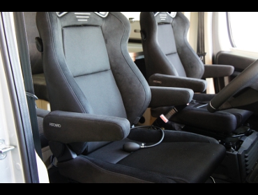 20201110_ducato_2.jpg (69023 �o�C�g)