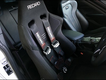 BMW�@M2�@F87�i2020�N�j�@�Ɂ@RECARO�i���J���j�@SR-6�@GK100S�@BK/BK�@����