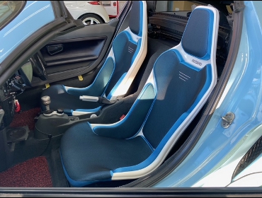 �X�}�[�g�@���[�h�X�^�[�N�[�y�@�u���o�X�@432�i2004�N�j�@�Ɂ@RECARO�i���J���j�@RCS�@�z���C�g�V�F��/�u���[���b�V���@�~���E�@����
