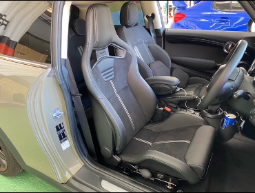 BMW�@MINI�N�[�p�[�@F56�@�Ɂ@RECARO�i���J���j�@�X�|�[�c�X�^�[�@CL210H�@BK�@����