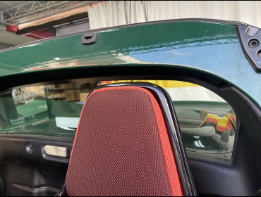 LOTUS�@�Ɂ@RECARO�i���J���j�@RCS�@BK�V�F��/RED���b�V���@����