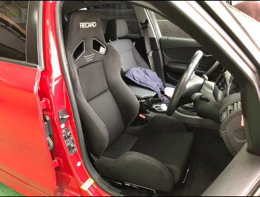 BMW�@116i�i2010�N�j�@�Ɂ@RECARO�i���J���j�@SR-7�@GK100�@BK/BK�@�V�[�g�q�[�^�[�t���@����