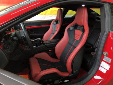 �}�Z���b�e�B�@�O�����g�D���Y���@MGTA�i2011�N�j�@���n���h���ԁ@�Ɂ@RECARO�i���J���j�@�X�|�[�c�X�^�[�@CL210H�@RED�@���@�N���X�X�|�[�c�X�^�[LL210H�@RED�@����