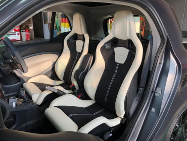 smart�@�t�H�[�c�[�@C453�i2017�N�j�@�Ɂ@RECARO�i���J���j�@�X�|�[�c�X�^�[CL210H�@�z���C�g���U�[�@�~���E�@����