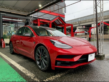 TESLA�i�e�X���j�@Model3�@�Ɂ@RECARO�i���J���j�@�N���X�X�|�[�c�X�^�[CL210H�@�A�C�{���[�@�~���E�@����