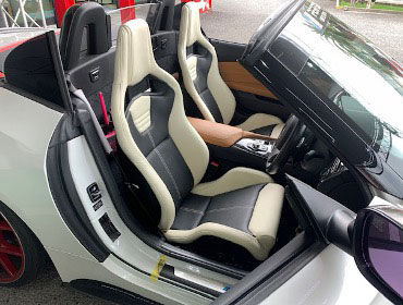 BMW�@Z4�@E89�i2013�N�j�@�Ɂ@RECARO�i���J���j�@�X�|�[�c�X�^�[�@LL210H�@�A�C�{���[�@�~���E�@����