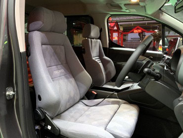 �V�g���G���@�x�������S�����O�@K9CH01�i2023�N�j�@�Ɂ@RECARO�i���J���j�@���S���hMV�@�O���C�@���@�I���\�y�hAN220HV�@�O���C�@���ʃV���[�g�J�b�g���H�@����