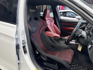 BMW�@M3�@F80�i2015�N�j�@�Ɂ@RECARO�i���J���j�@TS-G�@GK�@BK/RED�@����