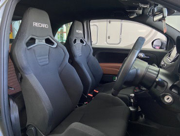 ABARTH�@595�@ABA-31214T�i2020�N�j�@�Ɂ@RECARO�i���J���j�@SR-S�@BK100�@BK/BK�@���@SR-C�@BK100�@BK/BK�@����
