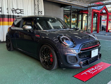 BMW�@MINI�N�[�p�[�@F56�i2021�N�j�@�Ɂ@RECARO�i���J���j�@SR-S�@BK100H BK/SIL�@�V�[�g�q�[�^�[�t���@����