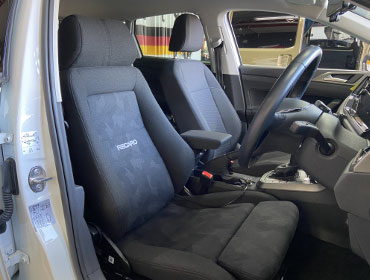 VW�@�|���@AWDKL�i2022�N�j�@�Ɂ@RECARO�i���J���j�@�G���S���hMV H BK�@�V�[�g�q�[�^�[�t���@����