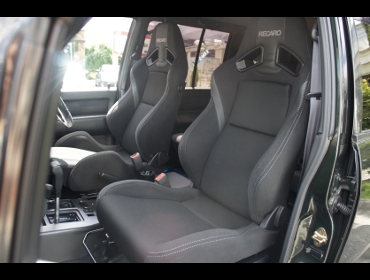 RECARO�i���J���V�[�g�j�@ISUZI�@�r�b�O�z�[���@UBS25GW��RECARO�i���J���j�@SR-7 Lassic  BK/SIL�@���@SR-7F Lassic BK/SIL�@����