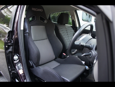 RECARO�i���J���V�[�g�j�@MAZDA�@�f�~�I��RECARO�i���J���j�@SR-7�@SK100�@BK/SIL�@����
