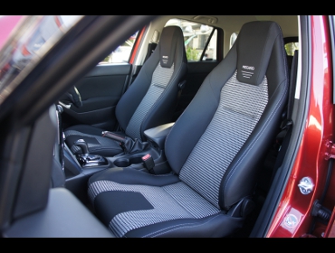 RECARO�i���J���V�[�g�j�@MAZDA�@CX-5�@LDA-KE2AW��RECARO�i���J���j�@LX-F IM 110 BK�@�~2�r�@����