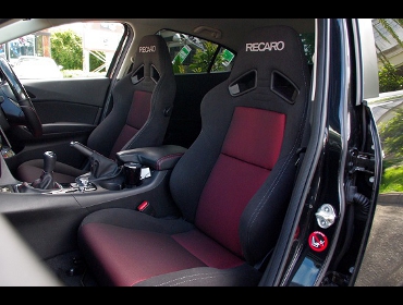 RECARO�i���J���V�[�g�j�@MAZDA�@�A�N�Z���Z�_���@BM�Ƀ��J���@SR-7F SK100�@BK/RED�@�~2�r�@����