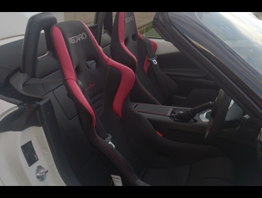 RECARO�i���J���V�[�g�j�@MAZDA�@���[�h�X�^�[�@ND5RC�Ƀ��J���@����RS-G �X�[�p�[�V���^���NNU�@���@����SR-6 �X�[�p�[�V���^���NNU�@����