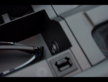 RECARO�i���J���V�[�g�j�@MAZDA�@���[�h�X�^�[�@ND5RC�Ƀ��J���@����@RS-G�@�X�[�p�[�V���^���NNUH�i�V�[�g�q�[�^�[�t���j�@����