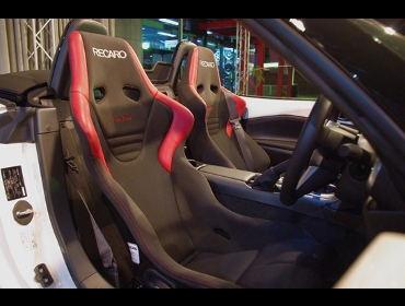 RECARO�i���J���V�[�g�j�@MAZDA�@���[�h�X�^�[�@ND5�Ƀ��J���@����RS-G �X�[�p�[�V���^���NH�i�V�[�g�q�[�^�[�t���j�@���@����SR-6 �X�[�p�[�V���^���NH�i�V�[�g�q�[�^�[�t���j�@����
