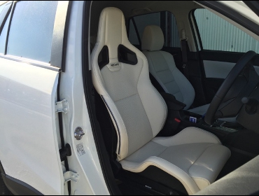 RECARO�i���J���V�[�g�j�@MAZDA�@CX-5��RECARO�i���J���j�@New�@�X�|�[�c�X�^�[LL100H���U�[SE�@���i�V���o�[�X�e�b�`/�V���o�[���u���b�N���C���j�@����