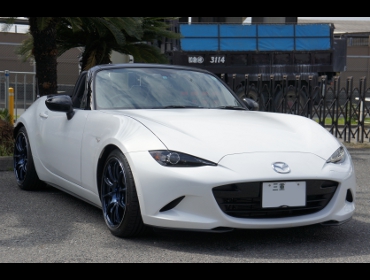 MAZDA�@���[�h�X�^�[�@ND5��RECARO�i���J���j�V�[�g����