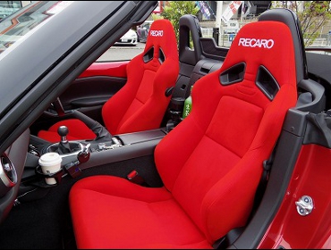 RECARO�i���J���V�[�g�j�@MAZDA�@���[�h�X�^�[�@ND5RC�Ƀ��J���@SR-7 KK100�@RED�@���@SR-7F KK100�@RED�@����