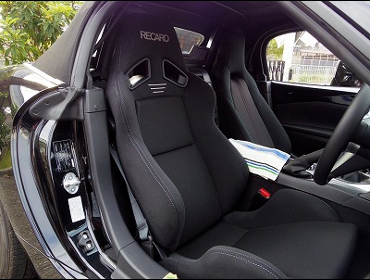 RECARO�i���J���V�[�g�j�@MAZDA�@���[�h�X�^�[�@ND5RC�Ƀ��J���@SR-7 GK100�@BK/BK�@����