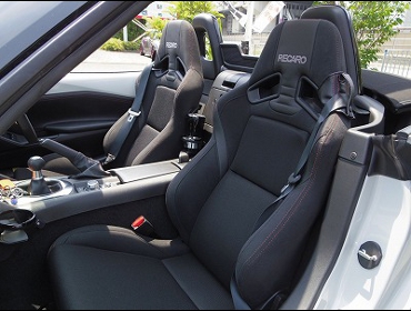 RECARO�i���J���V�[�g�j�@MAZDA�@���[�h�X�^�[�@ND5RC�Ƀ��J���@SR-7 Lassic BK/RED�@���@SR-7F Lassic  BK/RED�@����