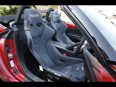 RECARO�i���J���V�[�g�j�@MAZDA�@���[�h�X�^�[�@ND5RC�Ƀ��J���@TS-G �A���J���^�[���@�~2�r�@����
