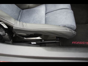 RECARO�i���J���V�[�g�j�@MAZDA�@���[�h�X�^�[�@ND5RC�Ƀ��J���@RS-G�@CL�@�V�[�g�q�[�^�[�t���@�~2�r�@����