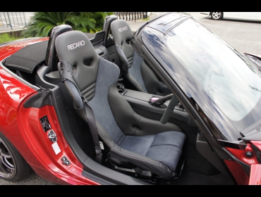 RECARO�i���J���V�[�g�j�@MAZDA�@���[�h�X�^�[�@ND5RC�Ƀ��J���@RS-G�@CL�@�V�[�g�q�[�^�[�t���@�~2�r�@����