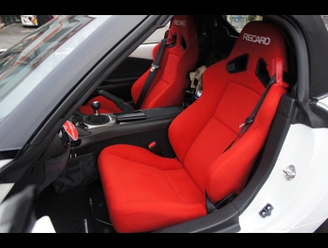 RECARO�i���J���V�[�g�j�@MAZDA�@���[�h�X�^�[ND�@NRA��RECARO�i���J���j�@SR-7�@KK100�@RED�@���@SR-7F�@KK100�@RED�@����