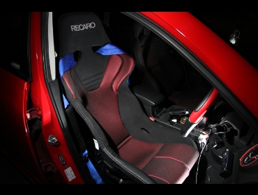 RECARO�i���J���V�[�g�j�@MAZDA�@�}�c�_�X�s�[�h�A�N�Z���@BK3P�Ƀ��J���@RS-G�@SK2�@BK/RED�@���@SR-7�@SK100�@BK/RED�@����