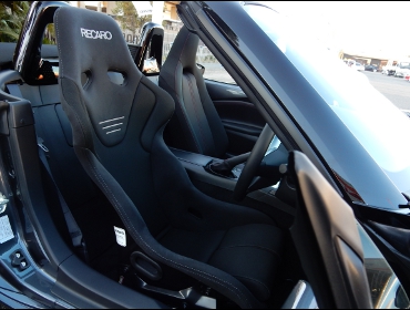 RECARO�i���J���V�[�g�j�@MAZDA�@���[�h�X�^�[�@ND5RC�Ƀ��J���@RS-G�@GK�@�V�[�g�q�[�^�[�t���@BK/BK�@����