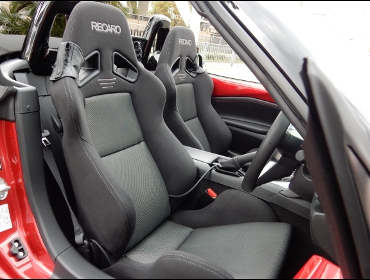 RECARO�i���J���V�[�g�j�@MAZDA�@���[�h�X�^�[�@ND5RC�Ƀ��J���@SR-7�@GK100�@�V�[�g�q�[�^�[�t���@BK/SIL�@���@SR-7�@G100�@BK/SIL�@����