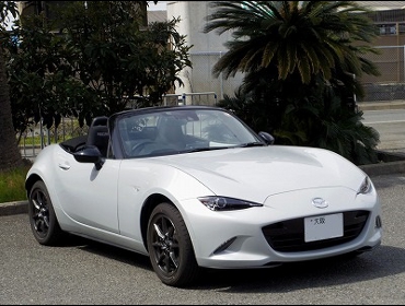 MAZDA�@���[�h�X�^�[�@ND��RECARO�i���J���j�V�[�g����